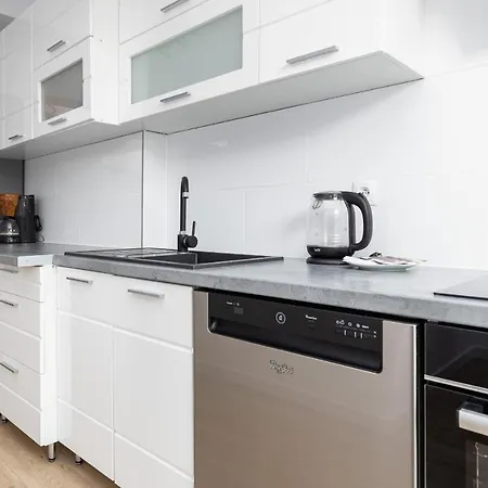 Salt Island Family By Renters